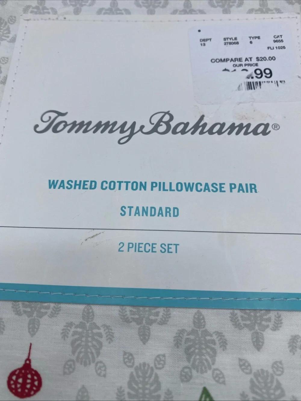 Tommy Bahama 2 Standard Cotton Pillowcases Christmas holiday Festive Tree Turtle